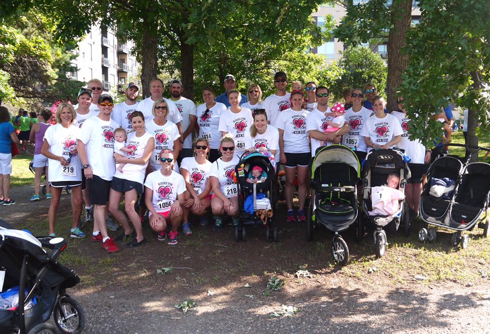 Team Kisses for Kenzie at the 2016 walk!
