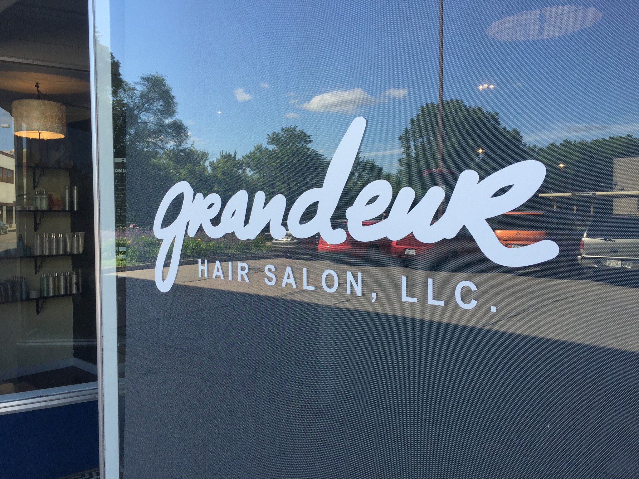 Grandeur Hair Salon, LLC