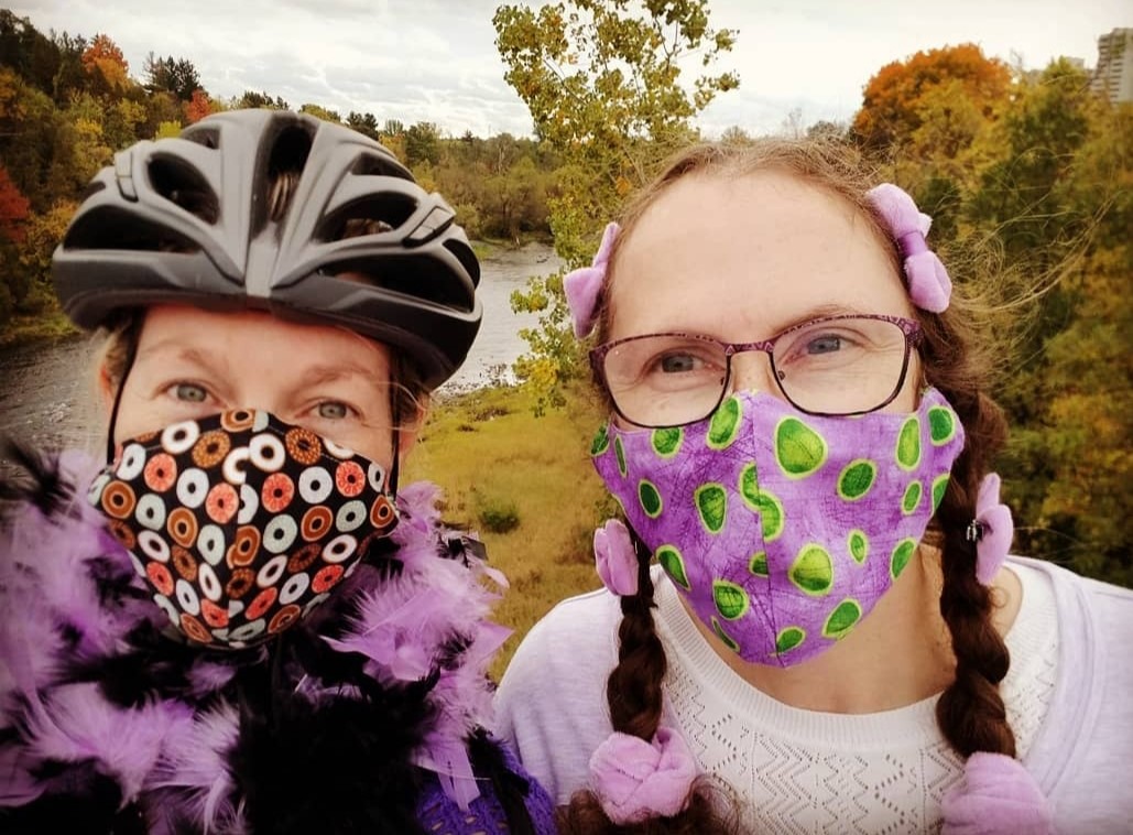 #IDressPurpleBecause