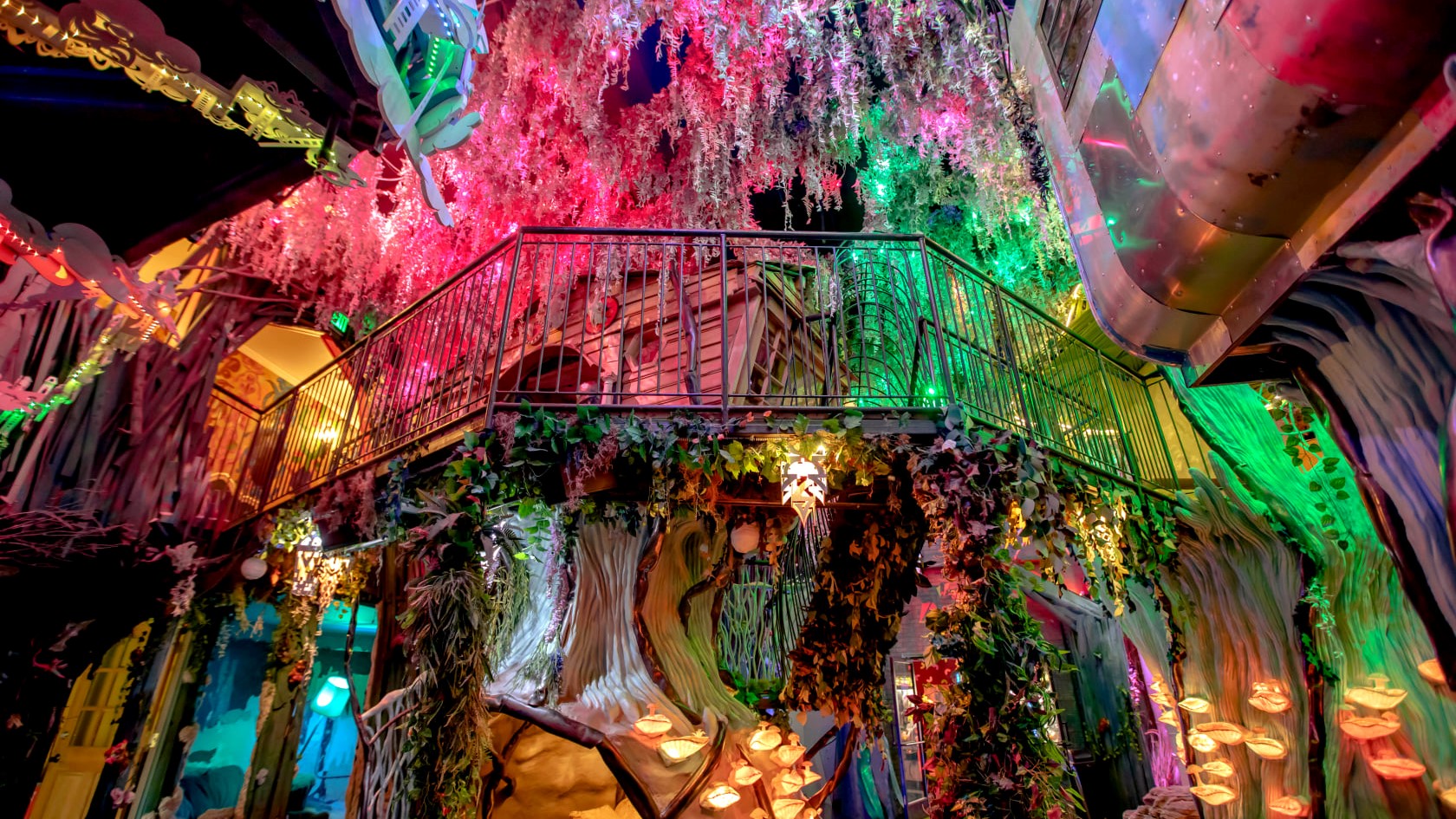 Passes to places like Meow Wolf, Main Event, Electric Playhouse and More!