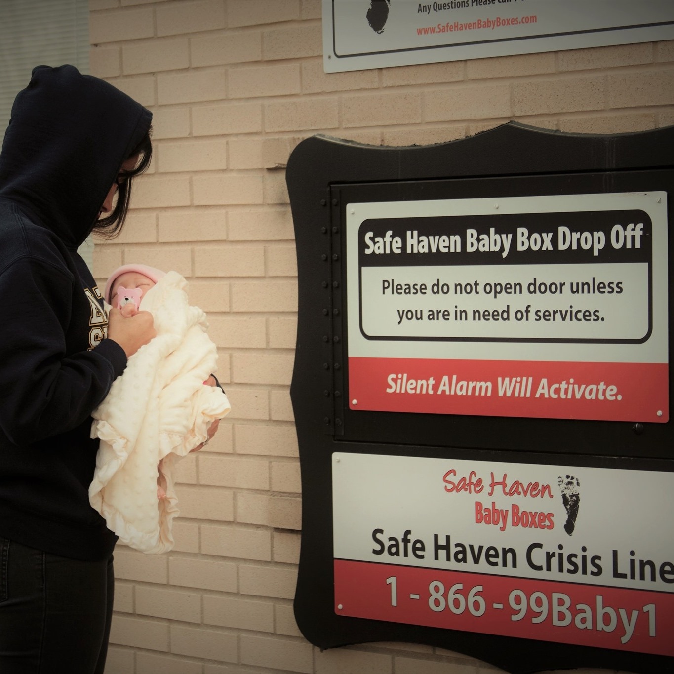 Safe Haven Baby Boxes
