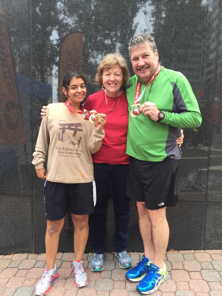 Hanna, Cindy & John Marine Corps Marathon (Hanna's First)