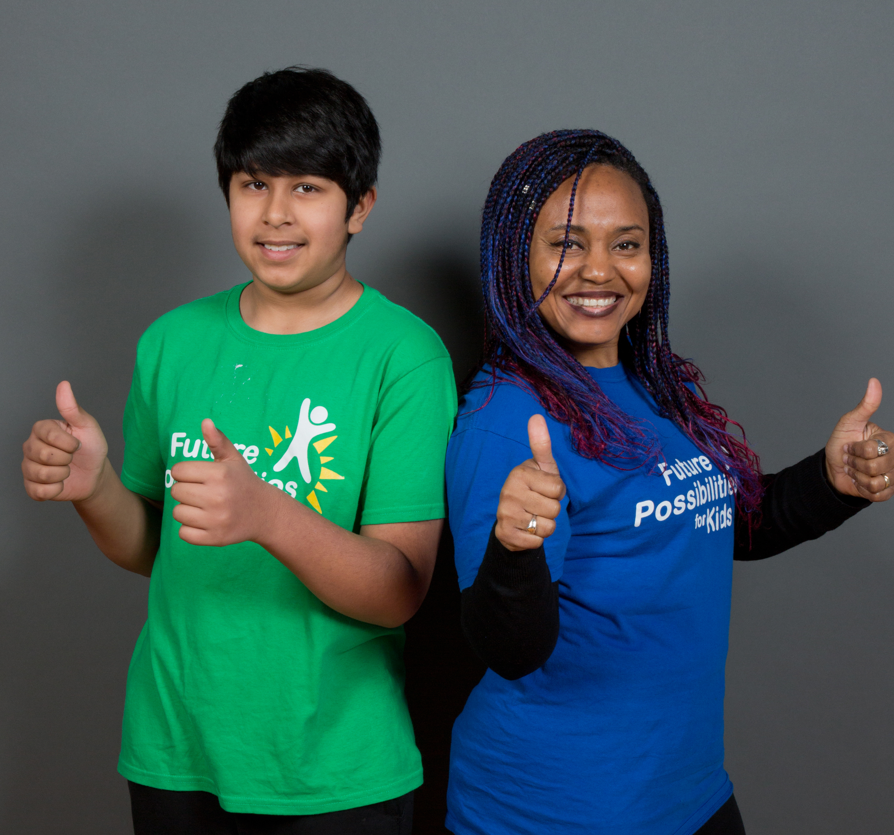 Aly & Karen Resize(Pose)1.jpg