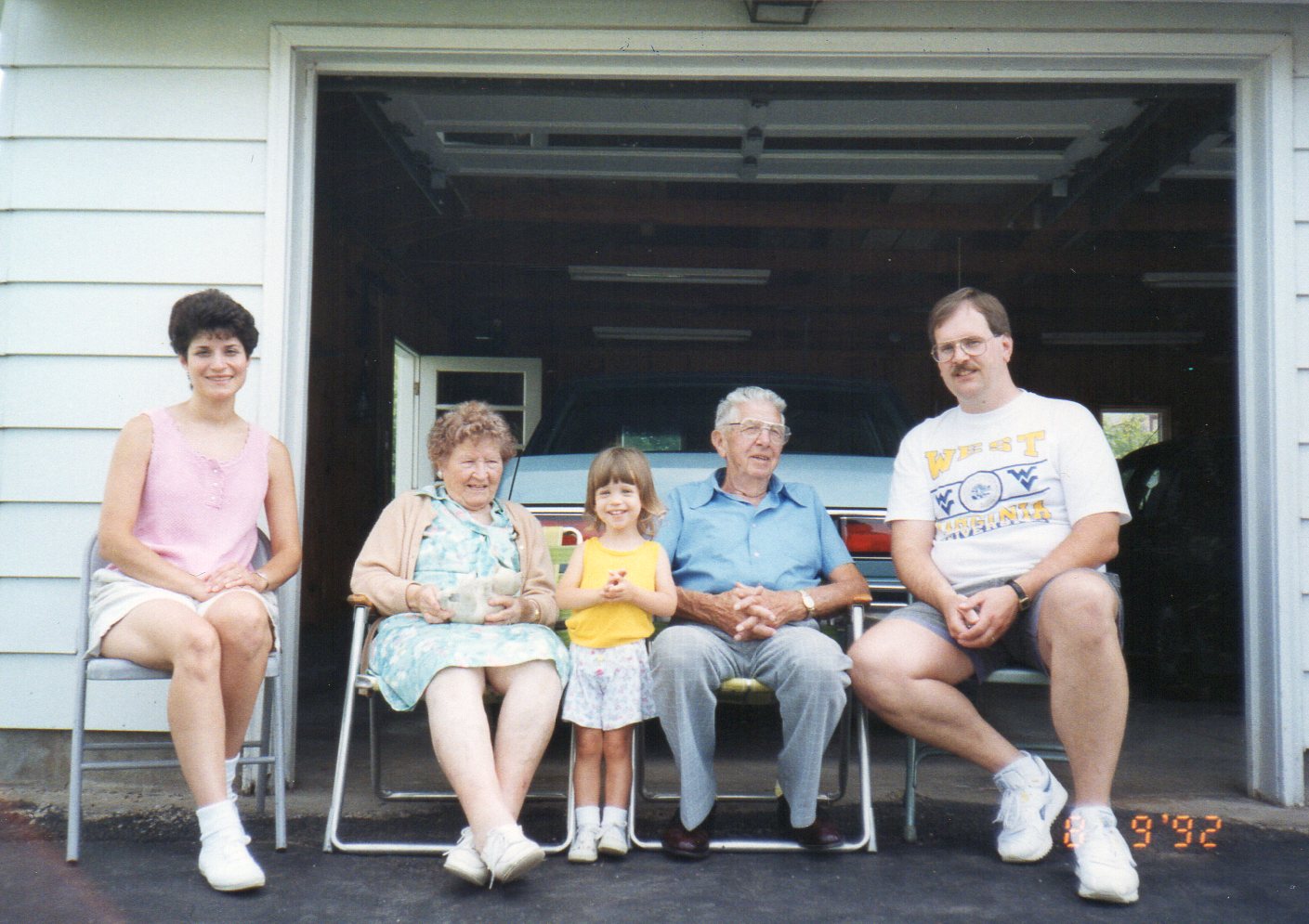 Helen, Michelle, & Pat with Pat's Grandparents, Arvilla & Jimmy