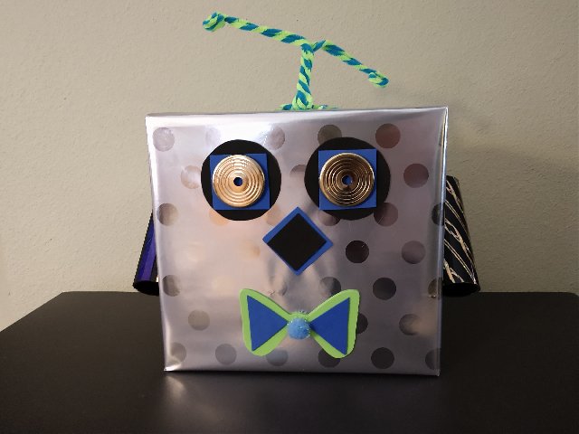 Bigs and Littles create your own ROBOT!