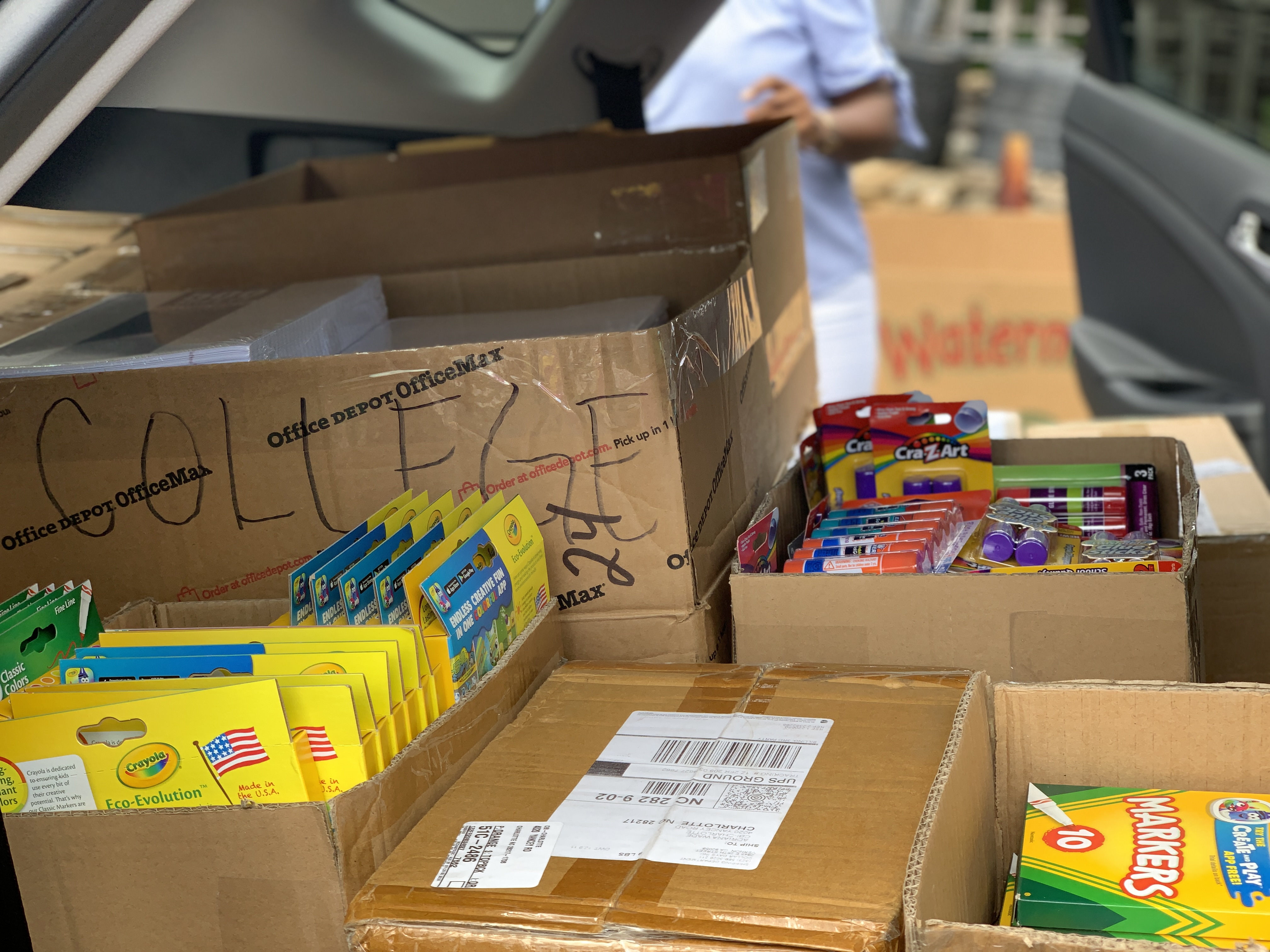 2019 LOSO donated 102 marker packs & 1969 glue sticks