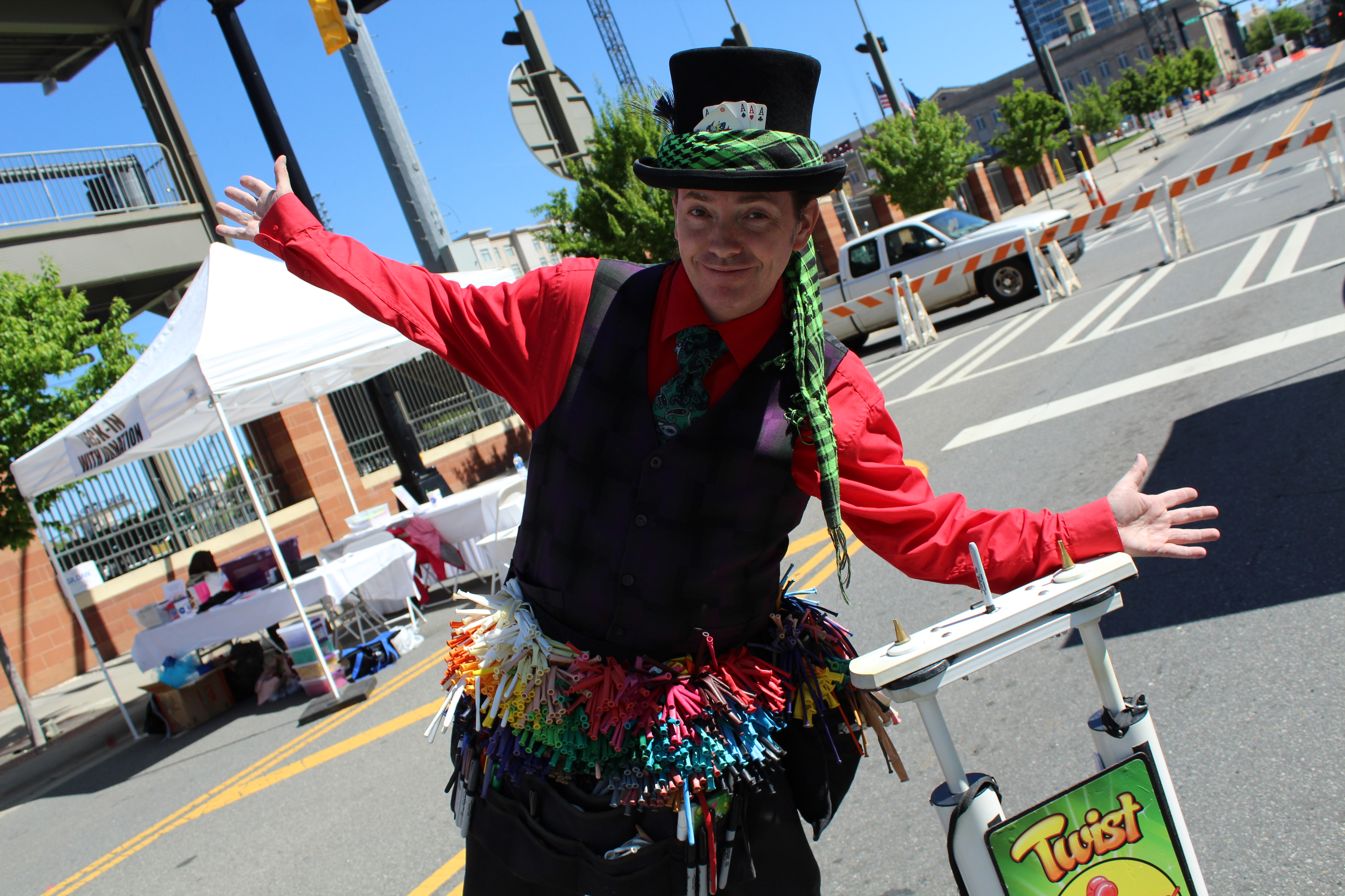 Anyone want a balloon?