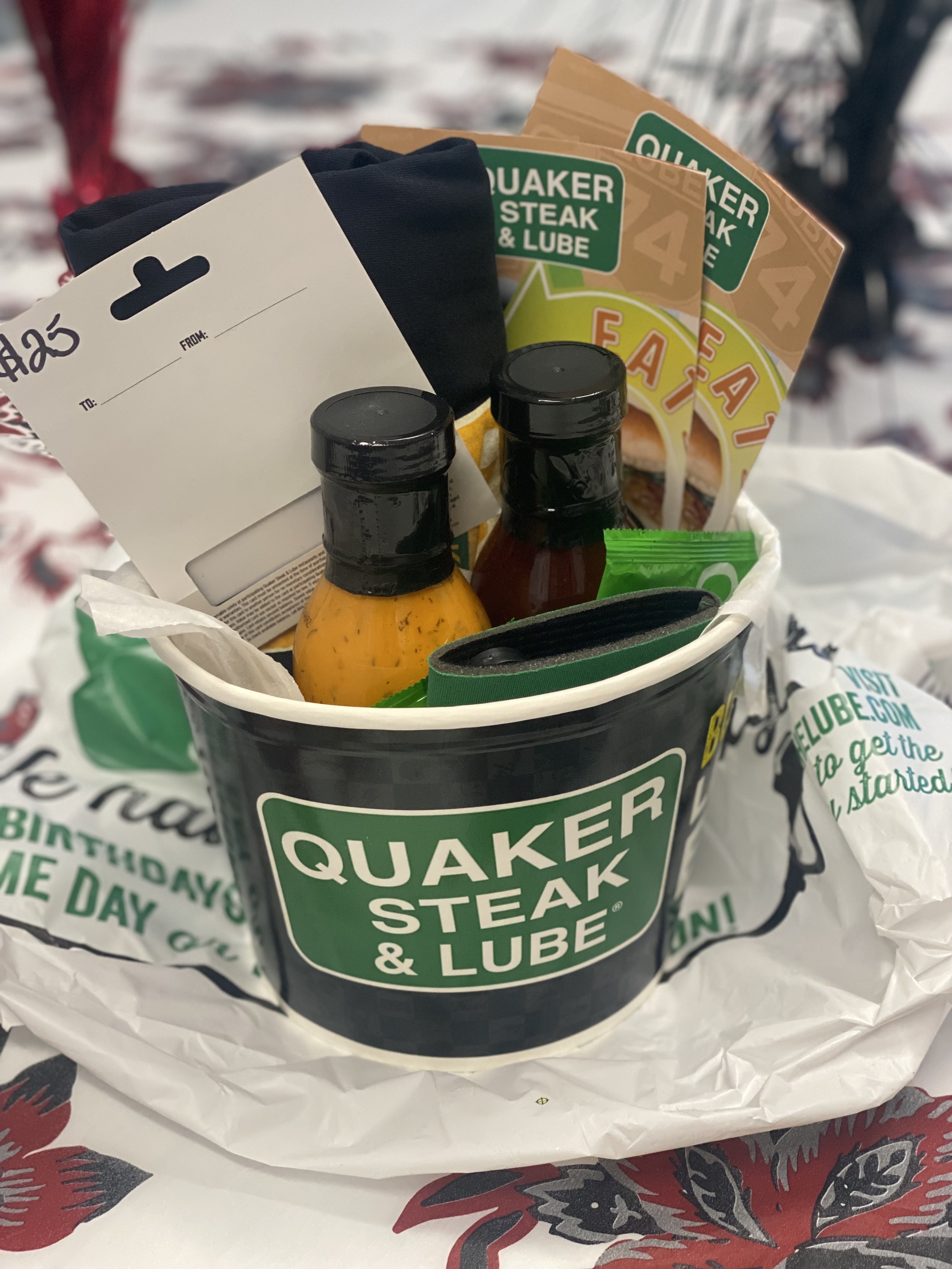 Quaker Steak and Lube Basket 