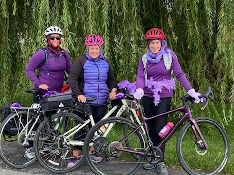 #IDressPurpleBecause