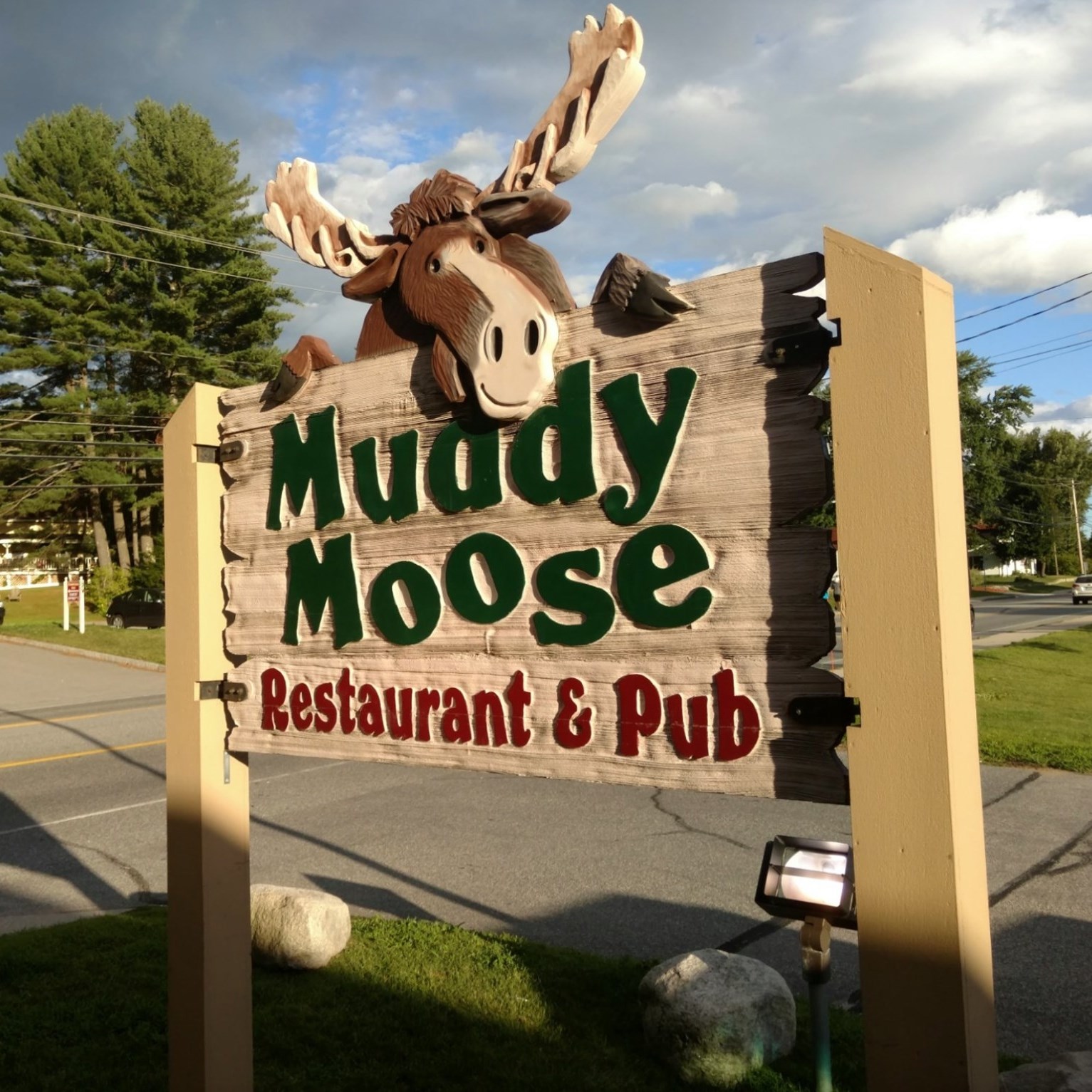 Muddy Moose Restaurant and Pub