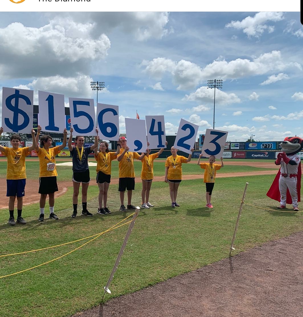 2019 ASK 5k... Peyton holding the 2